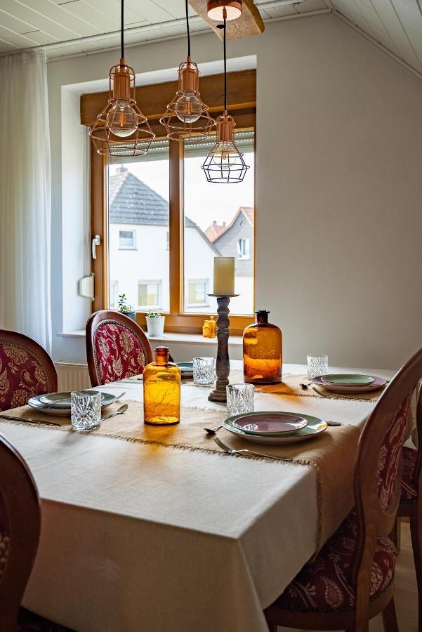 Grosse Ferienoase Mit Burgbergblick